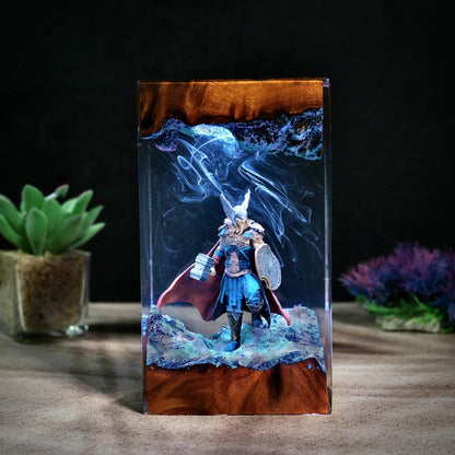 TessArt - Thor Lamp