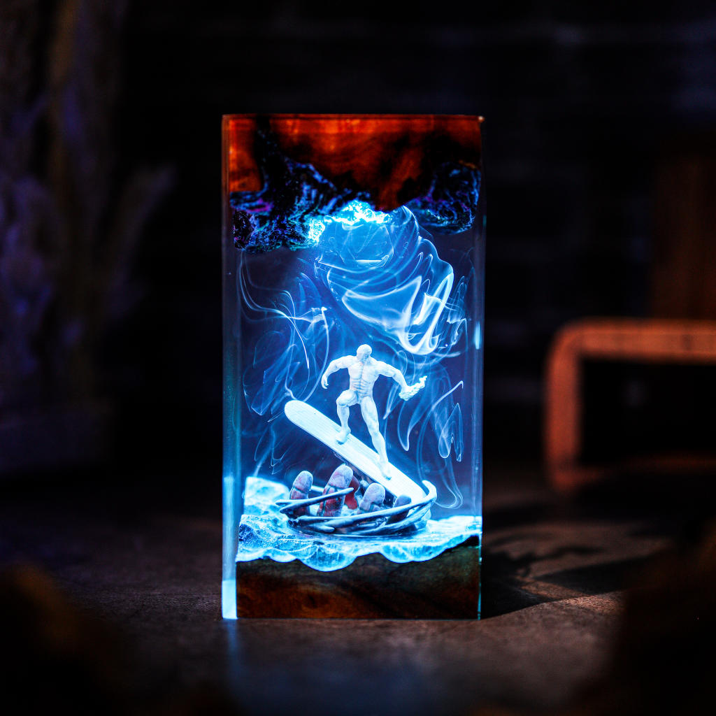TessArt - Silver Surfer Lamp